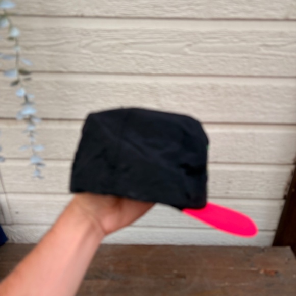 vintage SOUTH OF THE BORDER trucker hat Nylon snapback - Picture 2 of 5